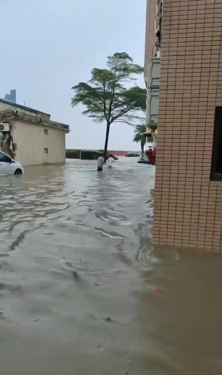 沙扒镇有小区被淹